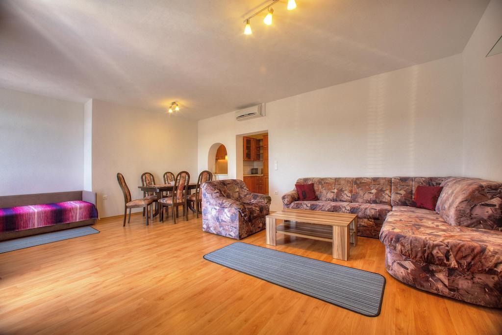 Apartments Peran Σίμπενικ Δωμάτιο φωτογραφία