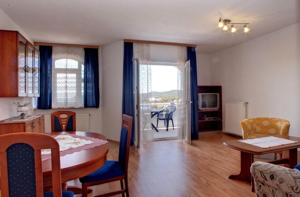Apartments Peran Σίμπενικ Δωμάτιο φωτογραφία